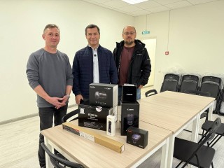 Молодежь из «Атмосферы» научится делать классные снимки на новых фотоаппаратах