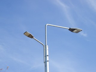 Около 270 энергоэффективных светильников установили в Леонихе