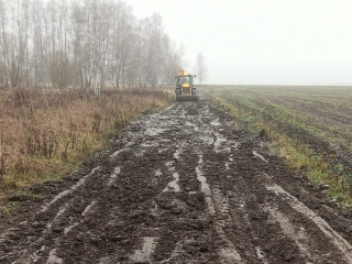 Дорогу в деревню Семенково выровнял грейдер по просьбе жителей