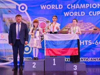 Ситора Абдухаликова из Электростали стала трехкратной чемпионкой мира по шашкам