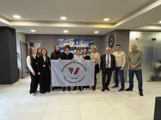 Экскурсия с характером: почему визит на «Серконс» стал особенным для бойцов и их семей