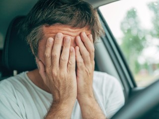 «Бермудский» перекресток: в Жуковском автомобиль сбил светофор на Гагарина