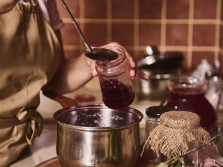Секрет стойкого варенья-пятиминутки раскрыла кулинар из Электрогорска Антипова