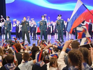 «Орлята» учатся летать: как первоклассники Власихи сделали первый шаг в большом движении