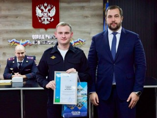 Полицейские Чехова и подшефные кадеты вместе отметили профессиональный праздник