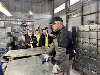 Шаховской завод электроприборов открыл двери для школьников города