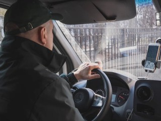 «Забота» бывшего: мужчина не смог смириться с расставанием и устроил «охоту» за возлюбленной