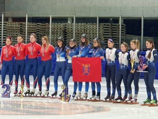 Клинская конькобежка выиграла серебро Кубка России в эстафете на 3 тыс.метров