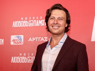 Шаляпин ответил, кто красивее: он или Роналду