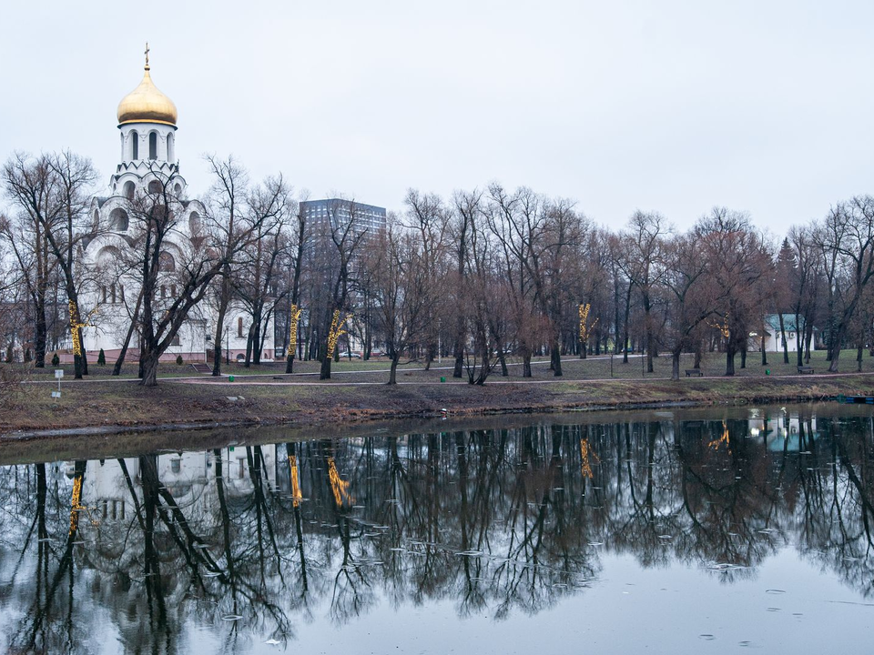 Снега не будет? Синоптик Шувалов шокировал прогнозом в Подмосковье на первую неделю декабря 2025 года