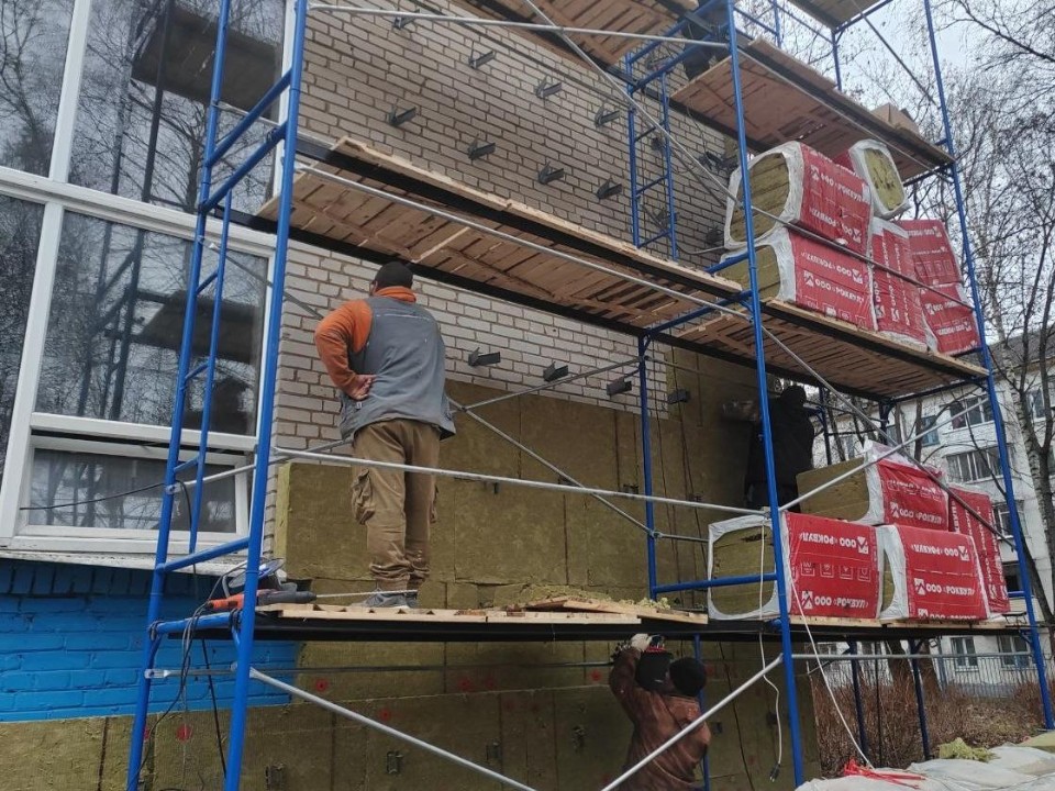 От демонтажа до фасада: в Лобне на четверть выполнен капремонт школы № 3 — что ждет учеников к 2026 году?