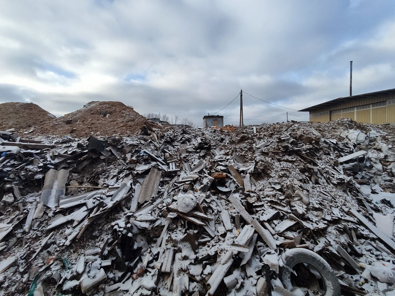 Мусорный рекорд в Домодедове: кто превратил землю под застройку в свалку на ₽25 млн