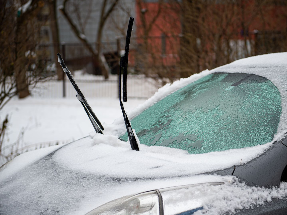 МЧС предупреждает: Московскую область накроет ледяным дождем