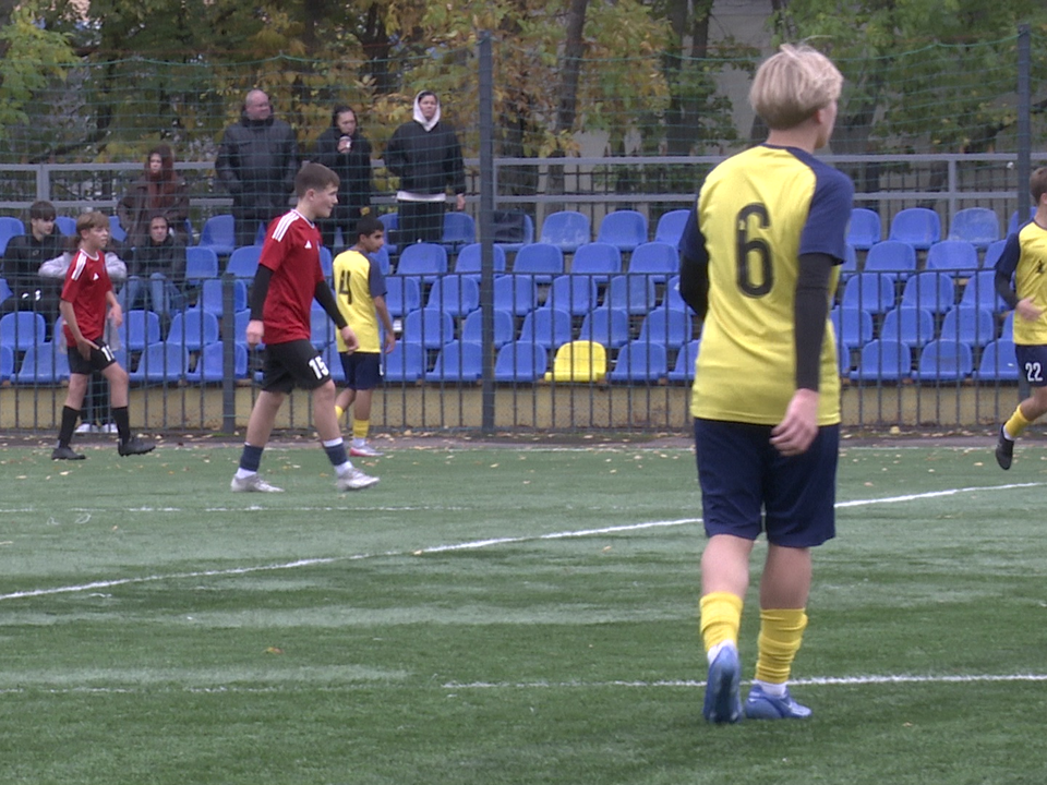 Власти города отремонтируют спортплощадку по просьбе жителей