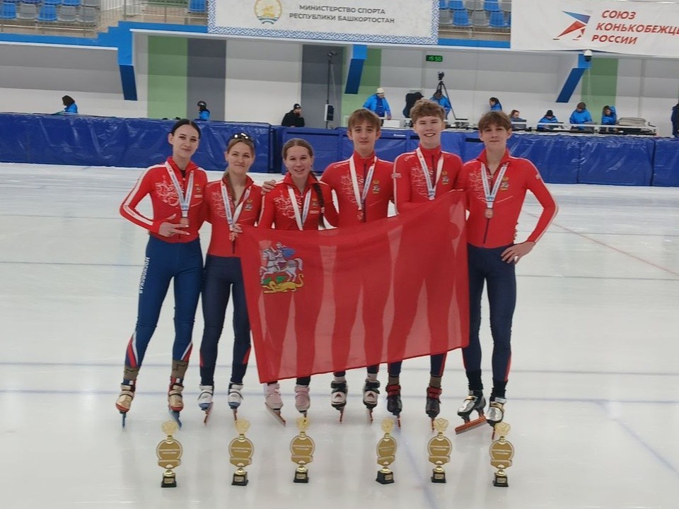 Команда бронницкого ГУОР завоевала бронзу на первенстве России по шорт-треку