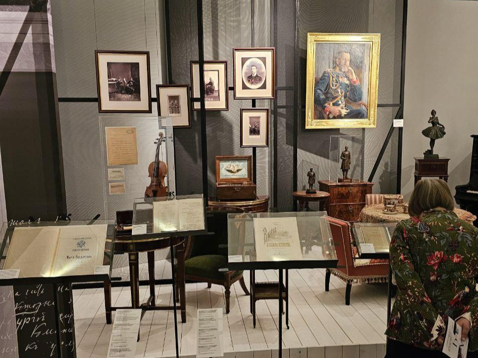 Царь и композитор — вместе в одном пространстве: чем удивит новая выставка в Гатчинском дворце