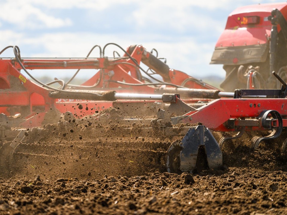 Особо ценные угодья вне игры: что означает полный запрет на их перевод для аграриев и застройщиков Подмосковья