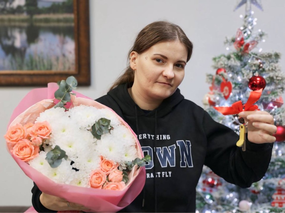 Мечты сбываются: многодетная мама из Волоколамска получила к Новому году ключи от квартиры
