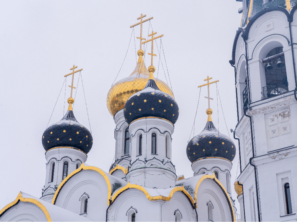 Это сулит хаос и разлад в семье: народные приметы 26 декабря 2025 года в Евстратиев день