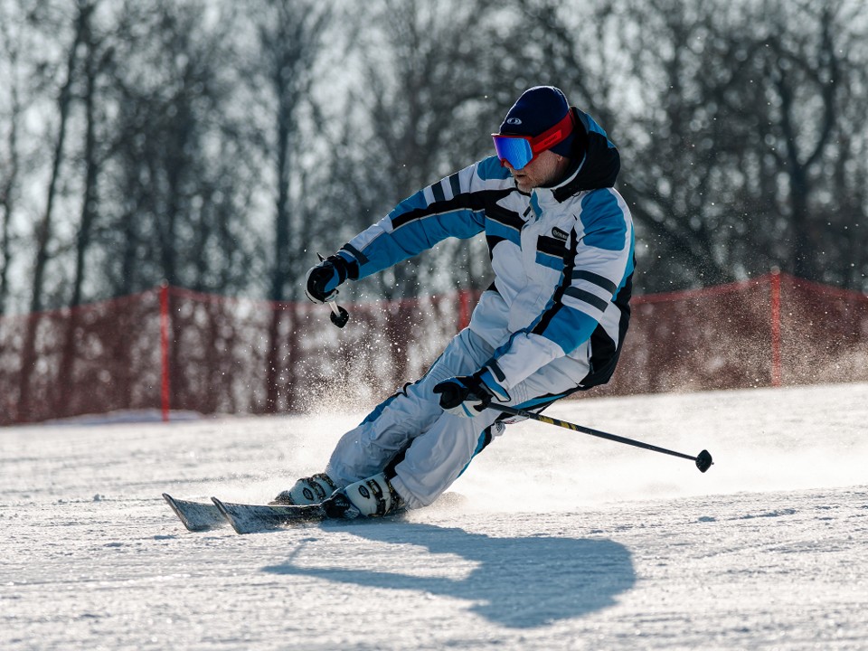 Лучшие горнолыжные курорты Москвы и Подмосковья 2025-2026: топ-19 мест для катания