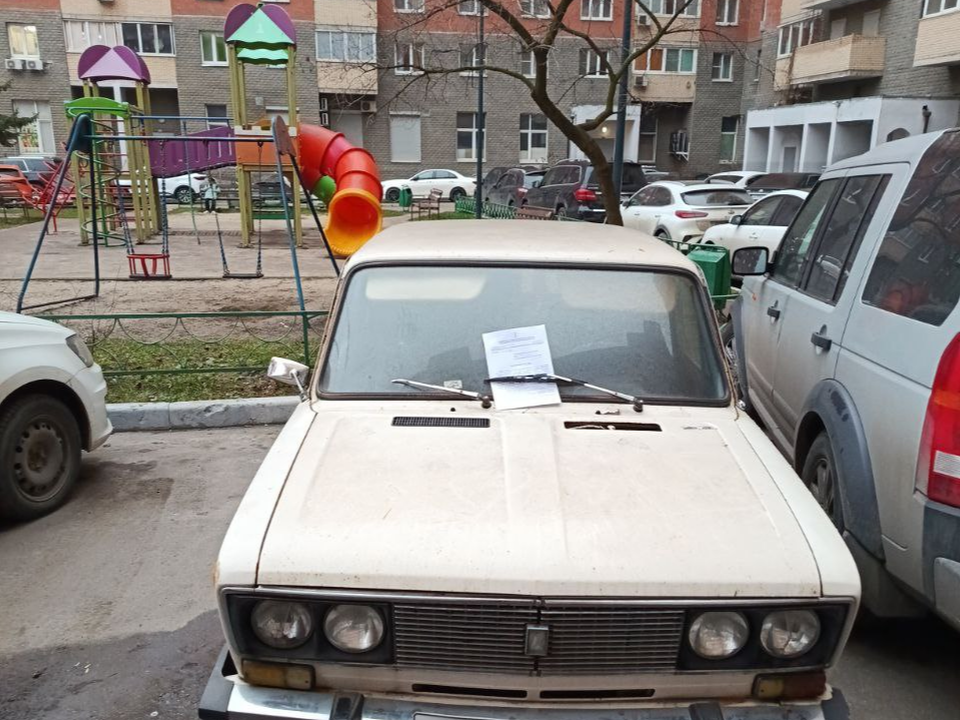 Процедуры признания двух авто брошенными стартовали в Котельниках: что делать владельцам?