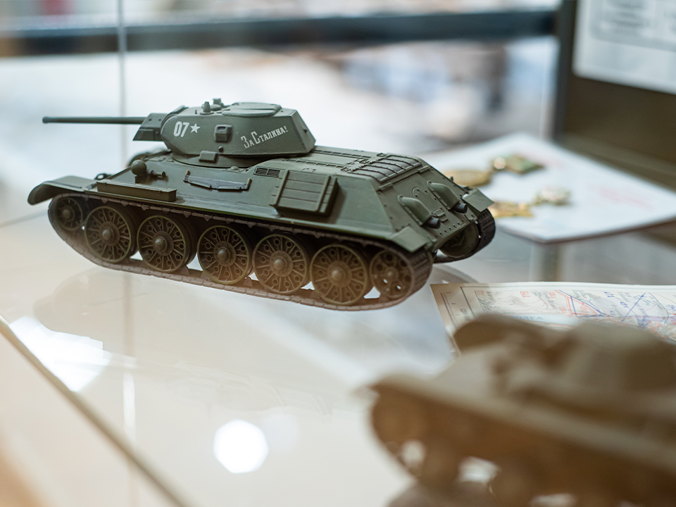 В городской библиотеке Химок вспомнили историю легендарного танка Т-34