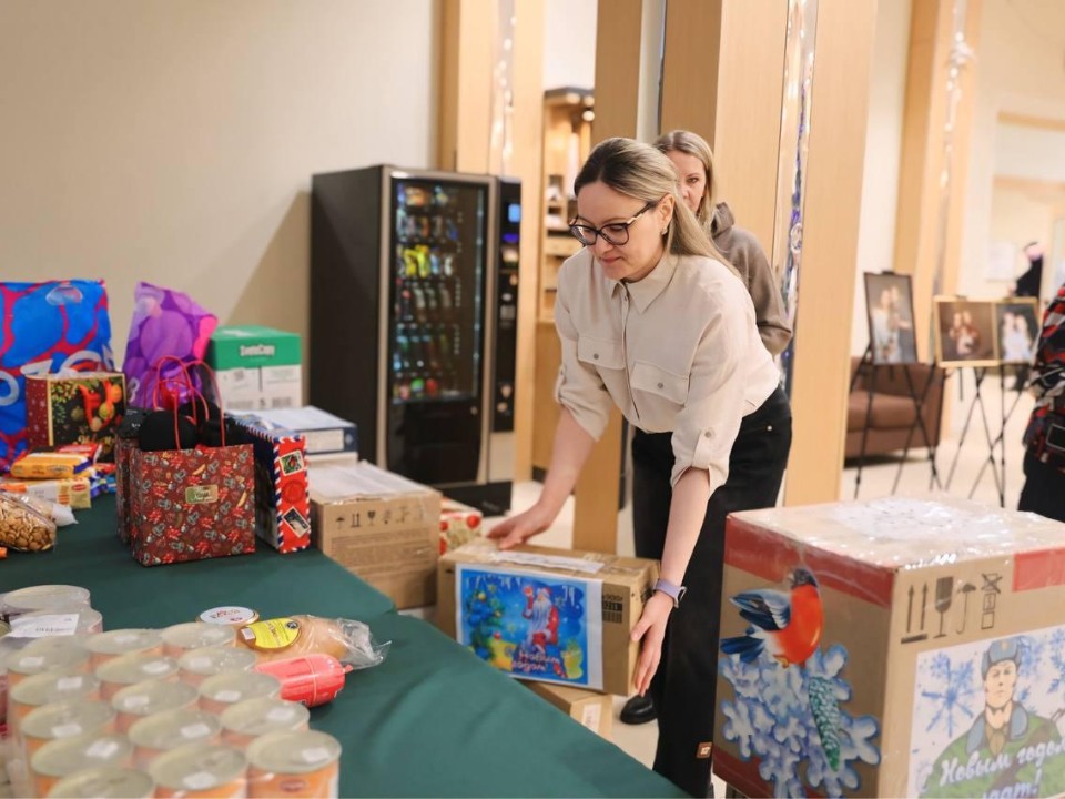 «Письма — талисманы»: в Волоколамске прошел концерт в поддержку бойцов СВО
