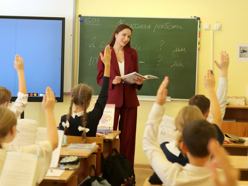 Учителей сразу с двумя дипломами выпустит через полгода коломенский вуз