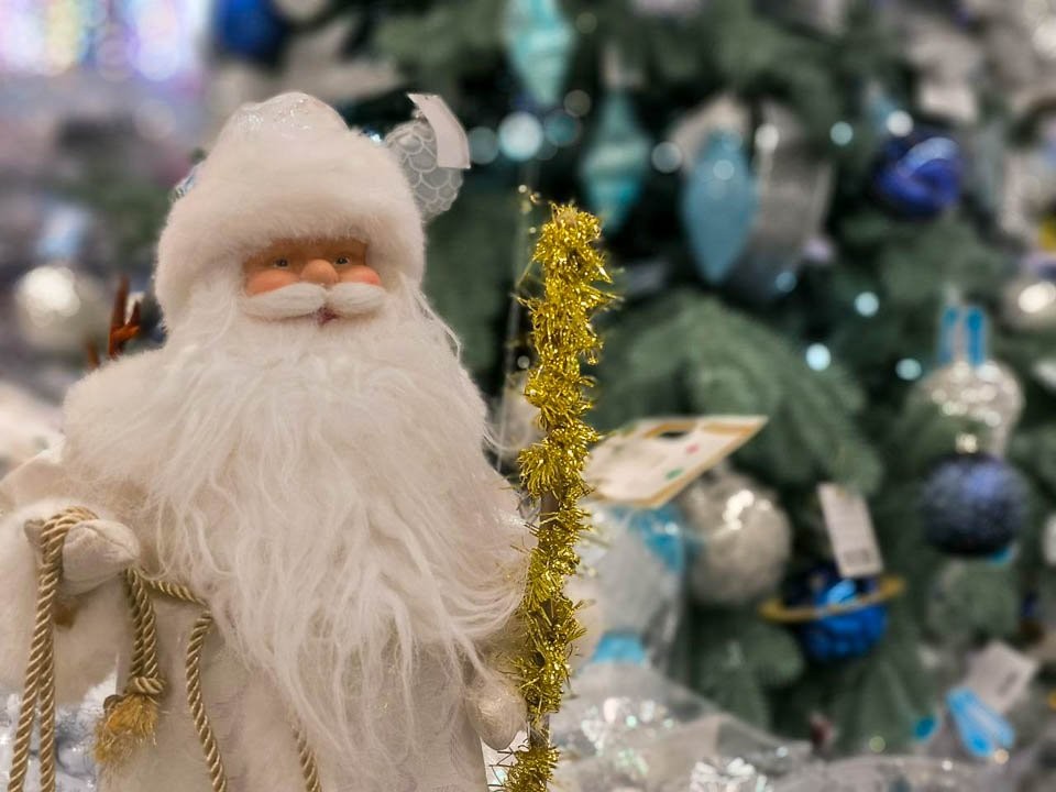 Приметы и традиции 31 декабря 2025 года: как правильно проводить уходящий год