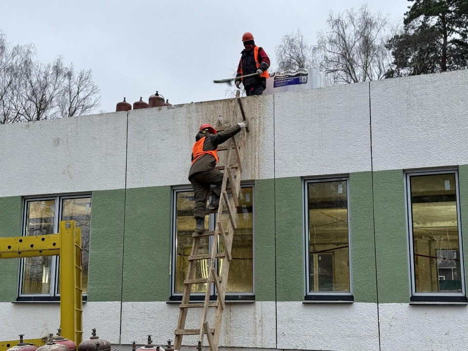 Строительство подстанции скорой помощи в Суханово вышло на 40% готовности