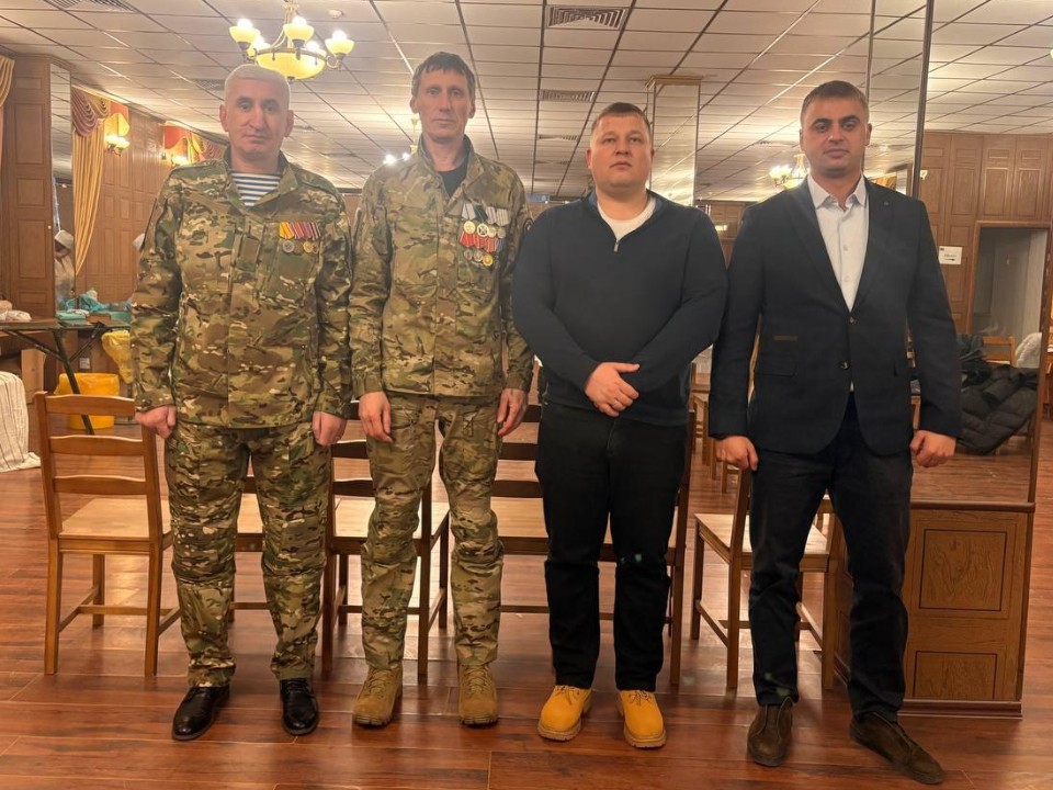 Поддержка сослуживцев: ветераны СВО из Люберец сдали кровь для госпиталя Вишневского