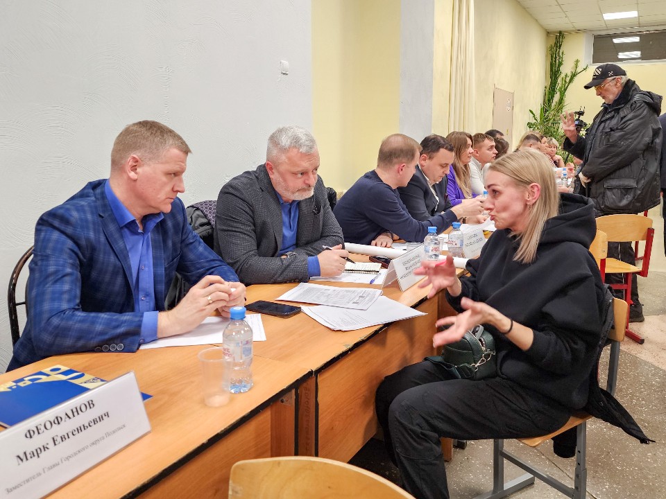 В Подольске рассмотрят возможность расширения дворовой парковки на улице 8 Марта