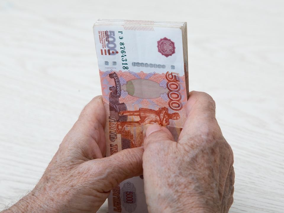 Более 20 потерпевших и ₽110 млн ущерба: как мошенники обманывали стариков по телефону