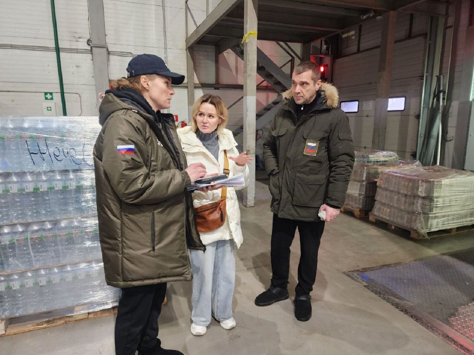 Вода, техника и связь: Солнечногорск отправил десятки тонн помощи на передовую