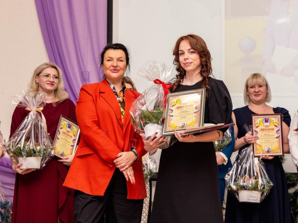 Лучший педагог: в Лобне подвели итоги муниципального этапа конкурса «Учитель года»