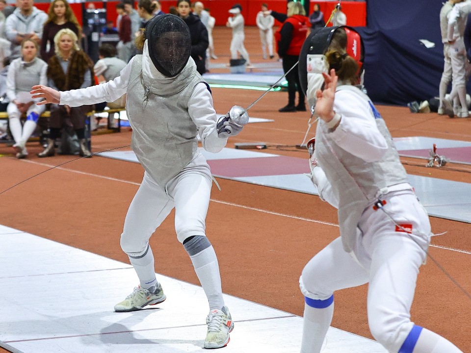 Спортсменки Одинцовского округа принесли Подмосковью медали Кубка России по фехтованию