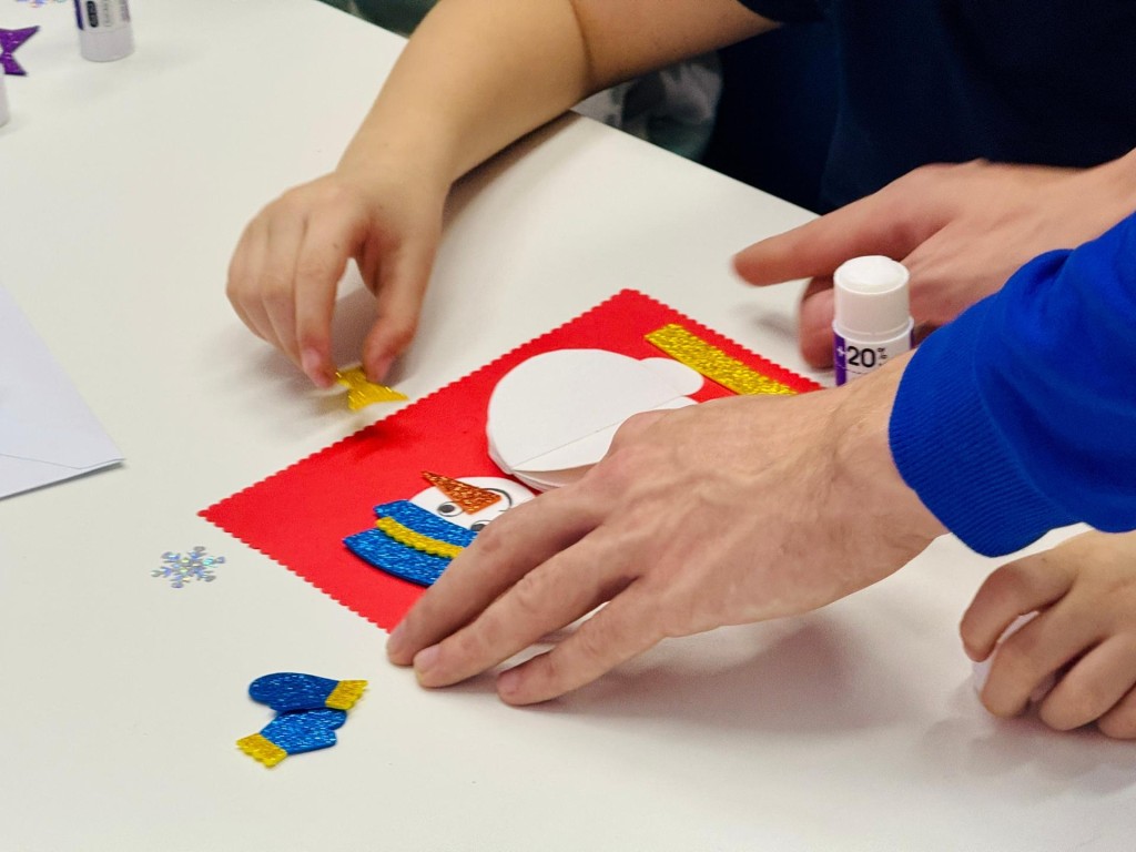 Стать помощником волшебника: новогодние мастер-классы стартовали в Егорьевске