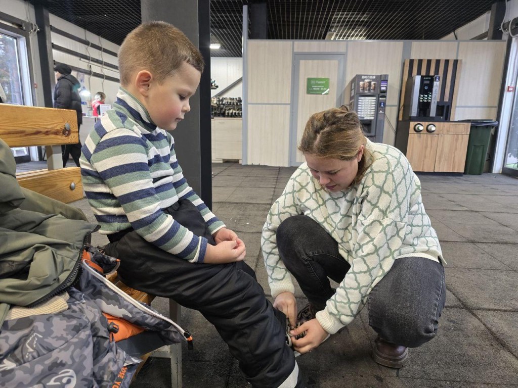 В Наро-Фоминске работает ледовая площадка с прокатом коньков и заточкой