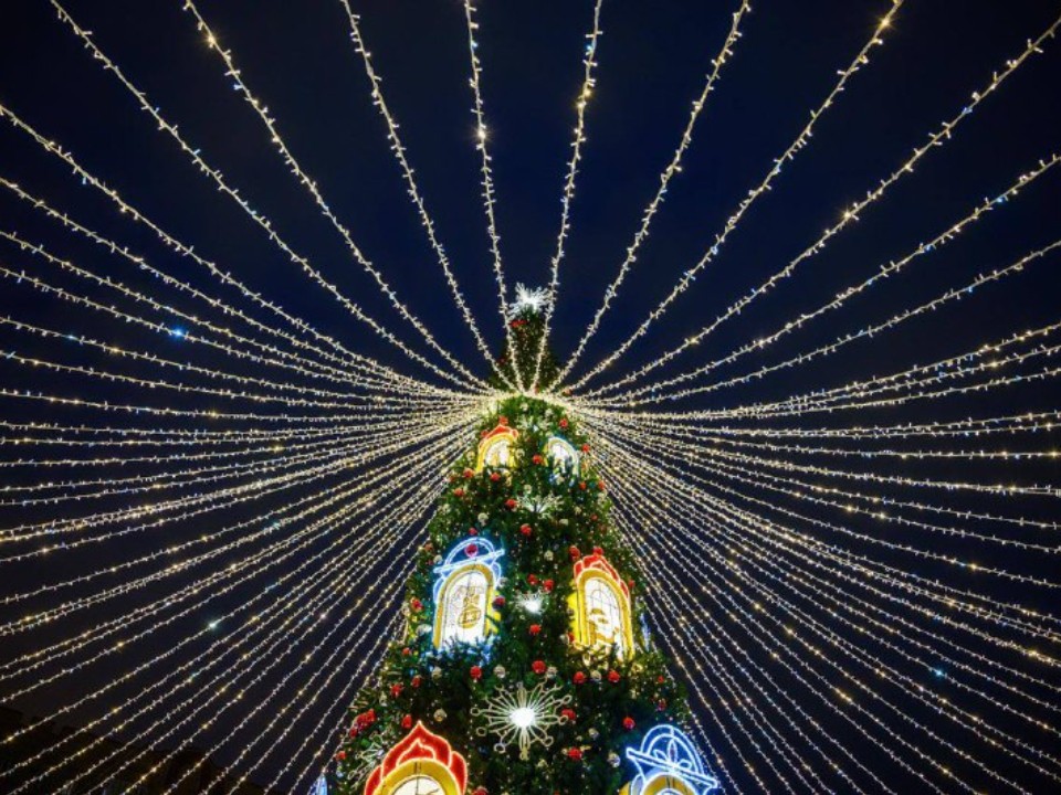 «Новый год — это про надежду, веру и тепло»: губернатор Воробьев поздравил жителей Подмосковья