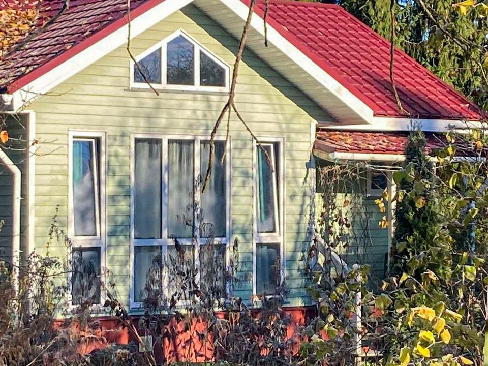 Какие признаки выдадут заброшенный дачный участок