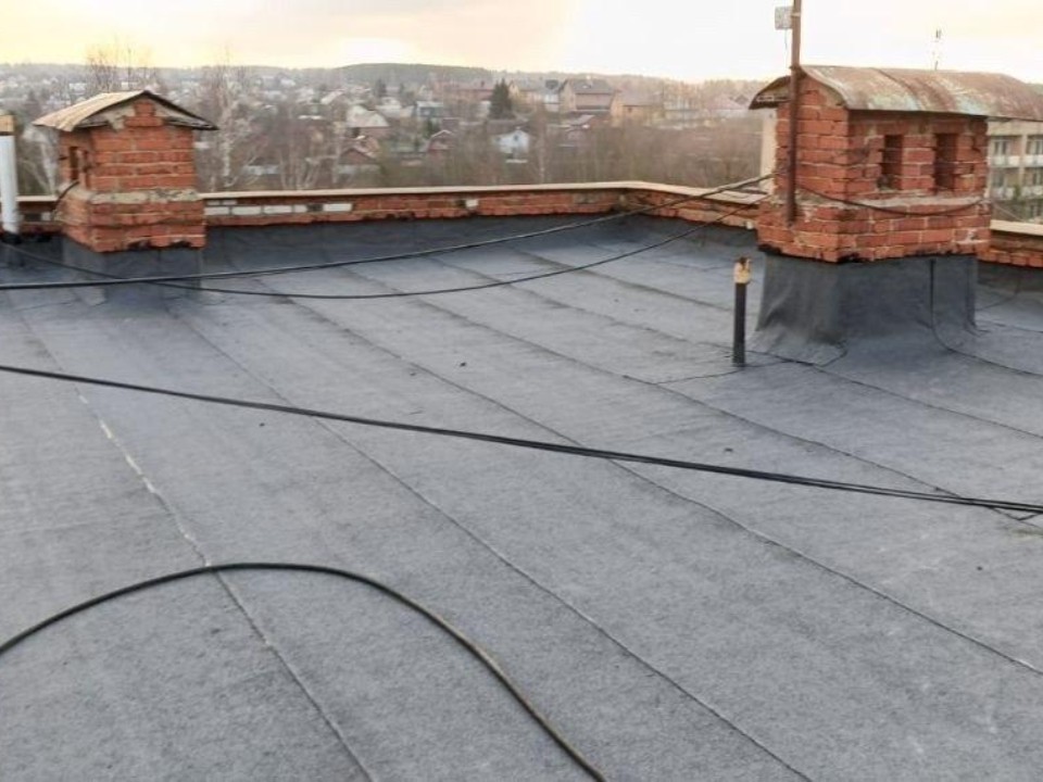 Куда бежать, если крыша течет: как заставить управляющую компанию работать качественно