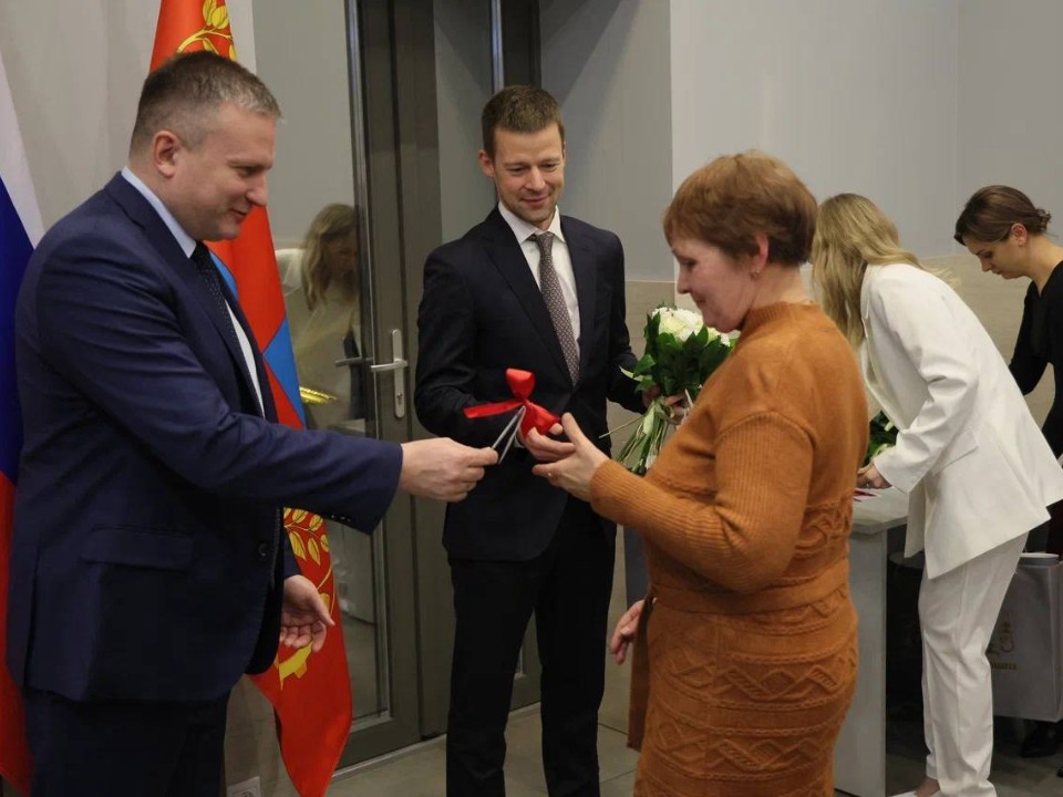 Семьи из Балашихи получили ключи от новых квартир по программе реновации