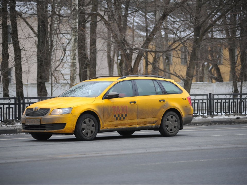 Для юрлиц, ИП и физлиц: кто может получить разрешение на такси в Подмосковье онлайн