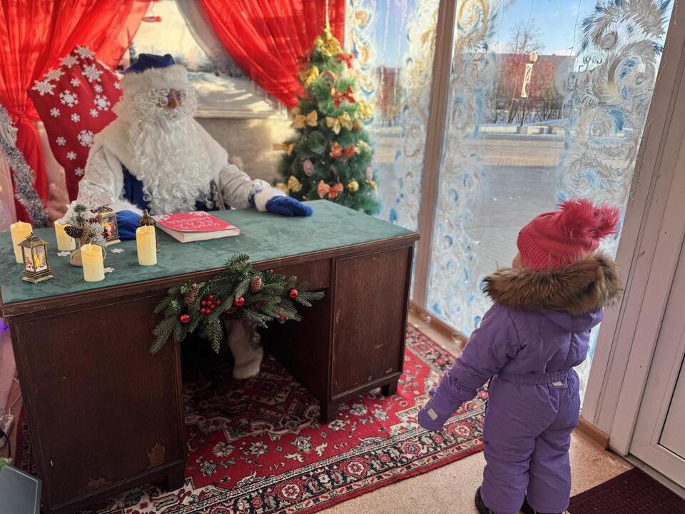 Резиденция Деда Мороза набирает популярность среди шаховчан