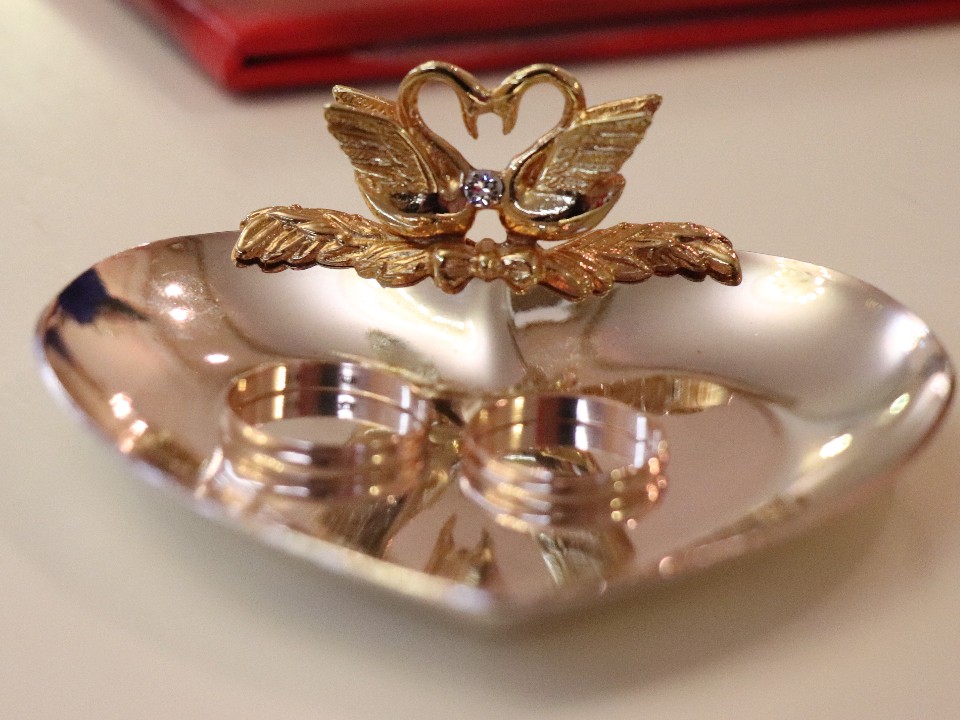 Работников ЗАГСа поздравили с профессиональным праздником