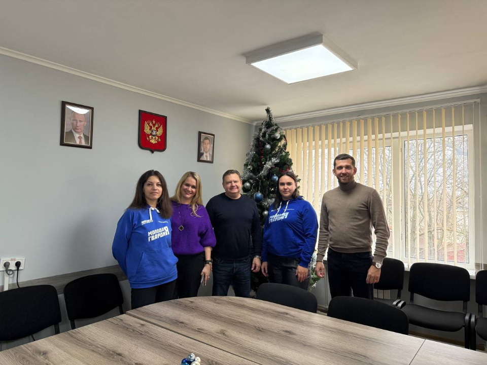 Домодедовские молодогвардейцы вернулись из гуманитарной миссии в Мариуполе