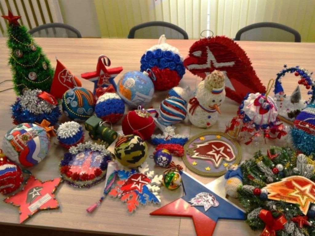 Талдомские волонтеры объявили сбор открыток, писем и подарков на Новый год для бойцов СВО