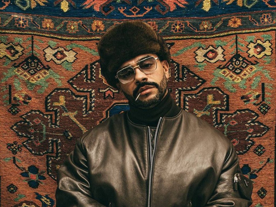 Впервые за 20 лет: Тимати встал на коньки на открытии своего катка в Москве