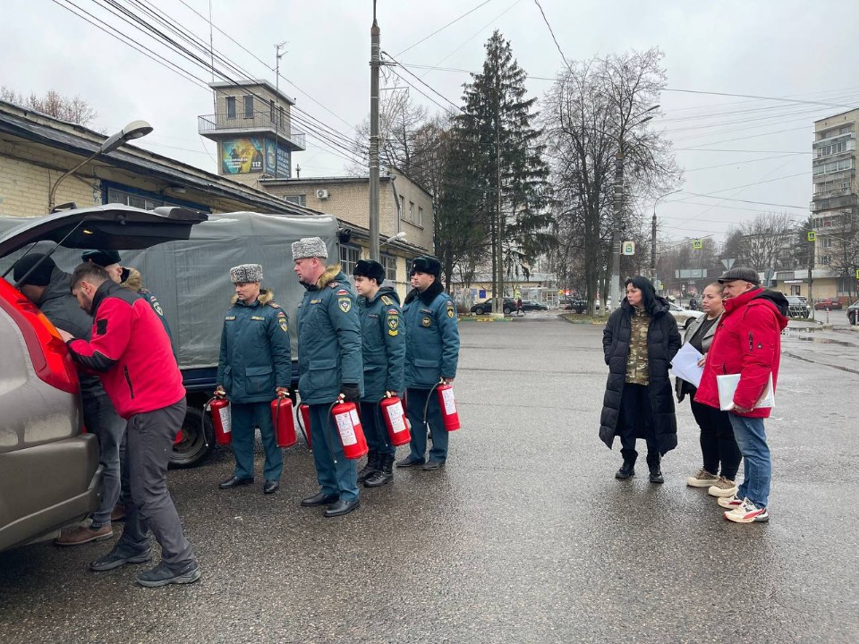 В Видном передали адресную гуманитарную помощь танкистам, участвующим в СВО