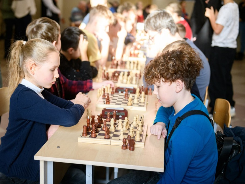 Память и стратегия: лыткаринцы сразились в шахматном турнире